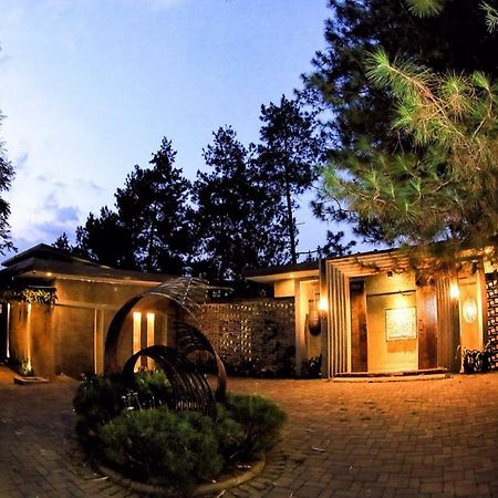 Ruth'S Bed & Breakfast Lembang Dış mekan fotoğraf
