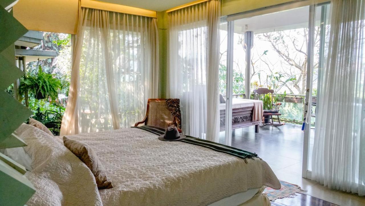 Ruth'S Bed & Breakfast Lembang Dış mekan fotoğraf