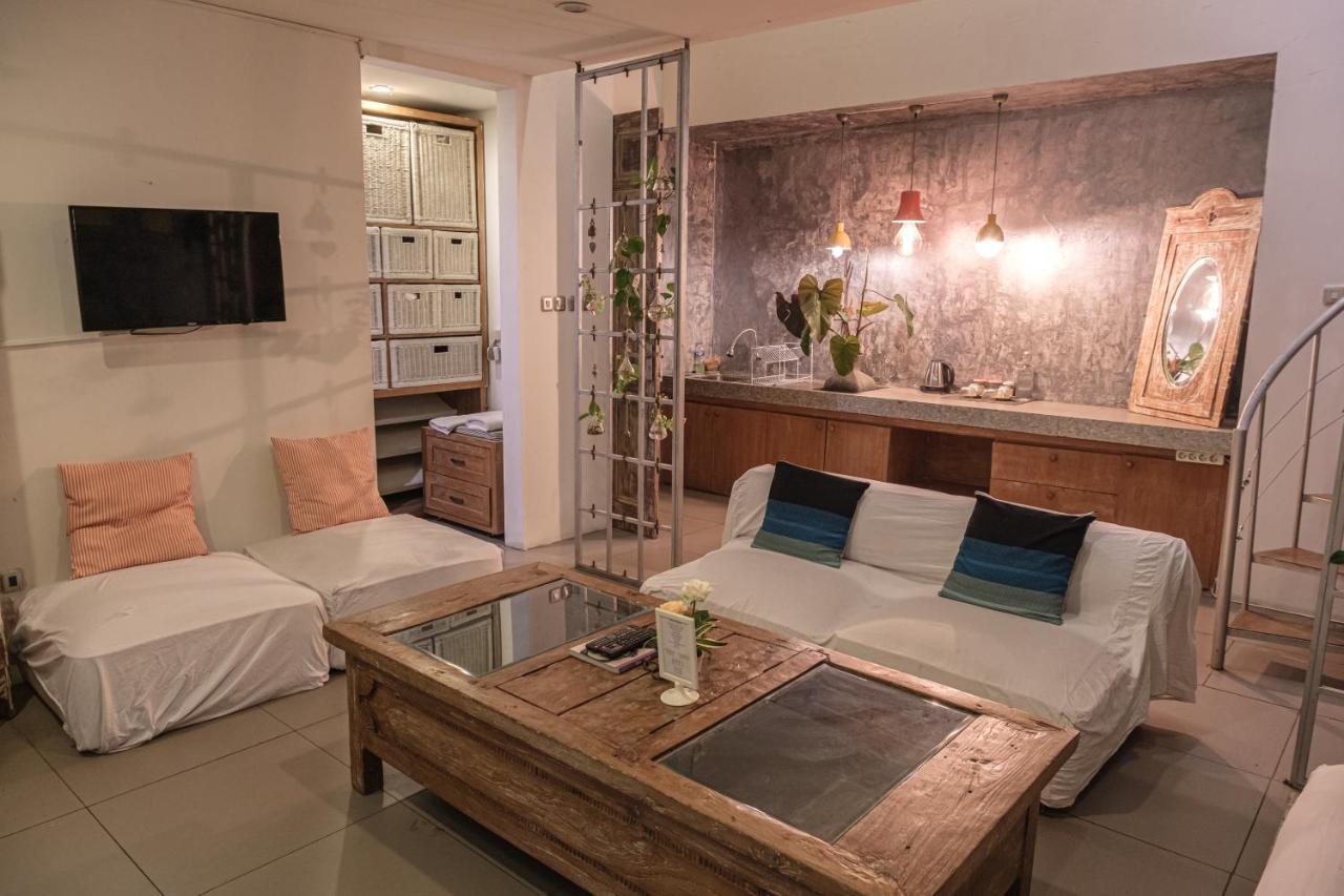Ruth'S Bed & Breakfast Lembang Dış mekan fotoğraf