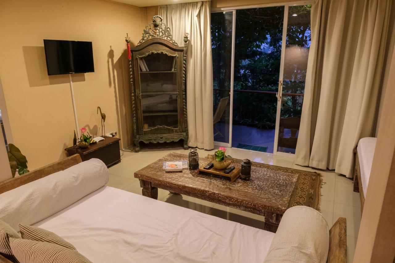 Ruth'S Bed & Breakfast Lembang Dış mekan fotoğraf