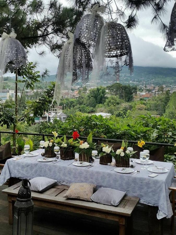 Ruth'S Bed & Breakfast Lembang Dış mekan fotoğraf